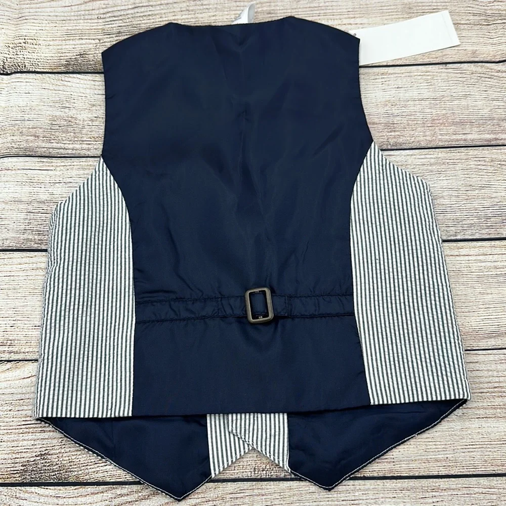 Gymboree Seersucker White and Navy Blue Vest Size 2T-3T